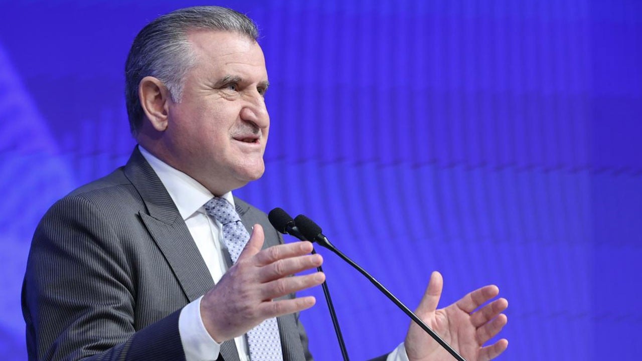 VAR Merkezi ziyareti gündem oldu! Bakanlıktan tartışmalara cevap geldi