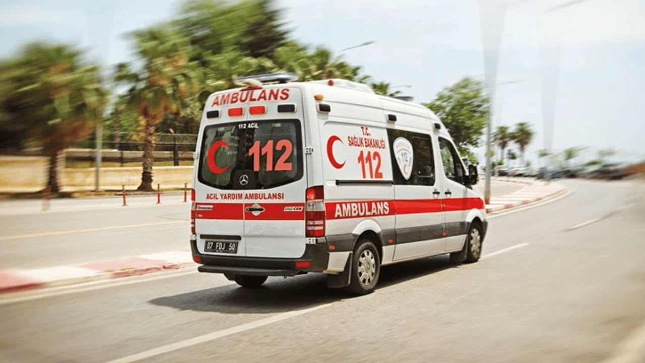 Yalova’da bataklıkta mahsur kalan vatandaş kurtarıldı