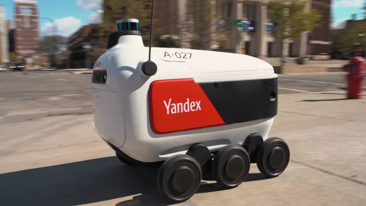 Yandex’ten geleceğin teslimatı: 2027’ye kadar her 10 kuryeden biri robot olacak
