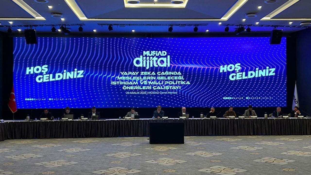 Yapay zeka işleri azaltmıyor, dönüştürüyor!