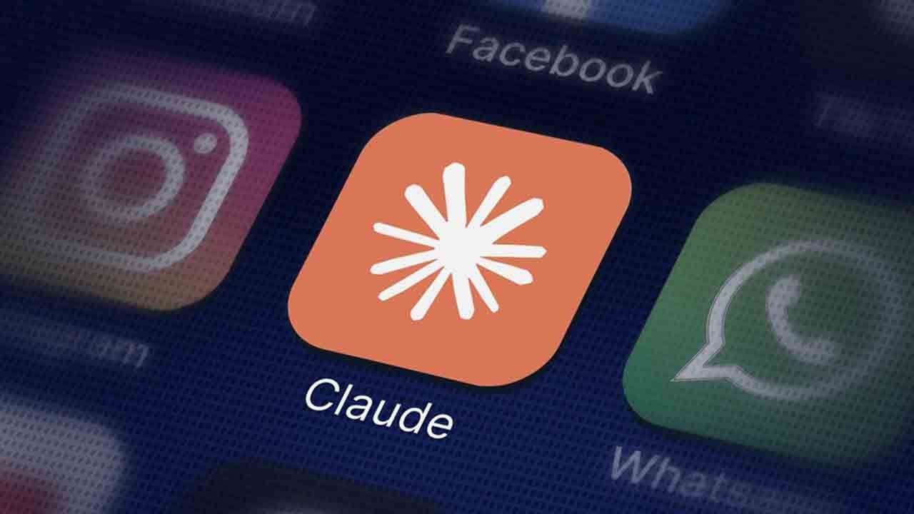 Yapay zekâ şirketin veri tabanını sildi, sonra "özür" diledi