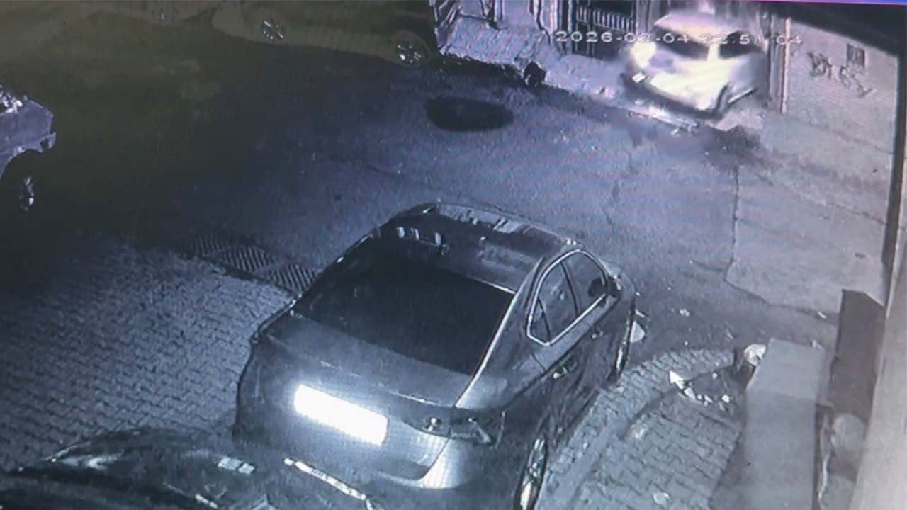 Yeni ehliyet ve yeni otomobille "eski depoya daldı"