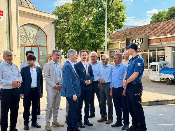 Yenice'de bayramlaşmaya Anayasa Mahkemesi Üyesi İnce katıldı