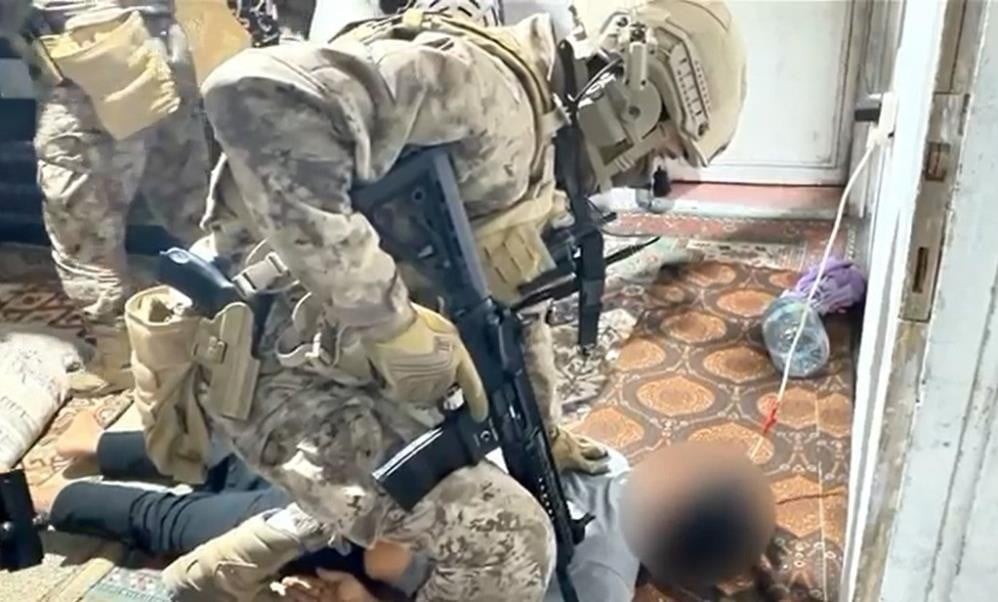 Yozgat'ta polis operasyonu 15 DEAŞ'lı kıskıvrak yakalandı