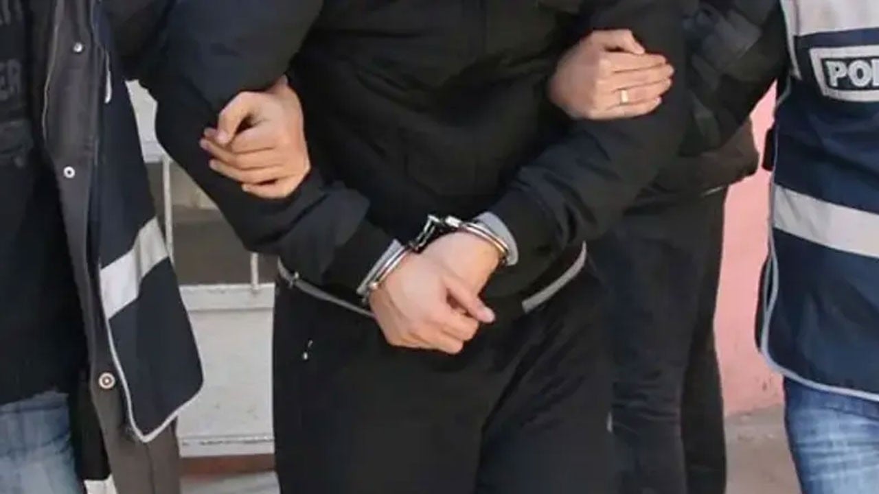 Yurt dışından neler getirmişler? Kaçakçı fareler fena yakalandı