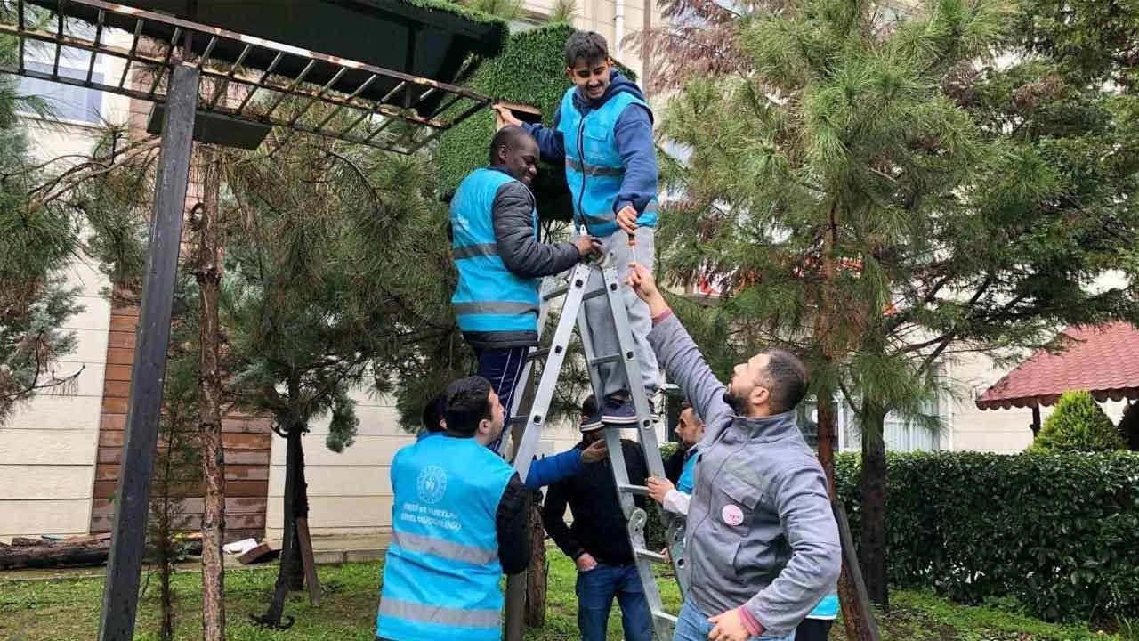 Yurt talebelerinden anlamlı davranış