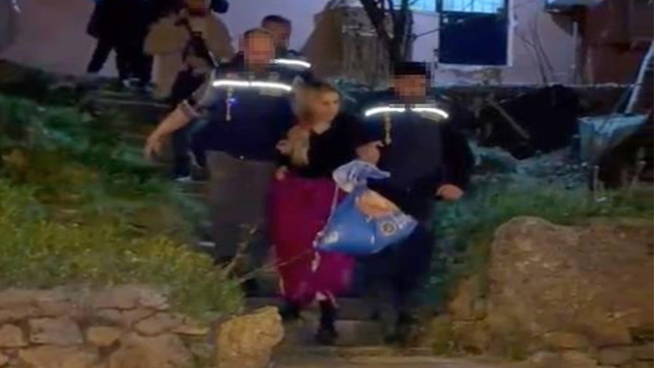 Yürüyen suç makinesi kadın yakalandı