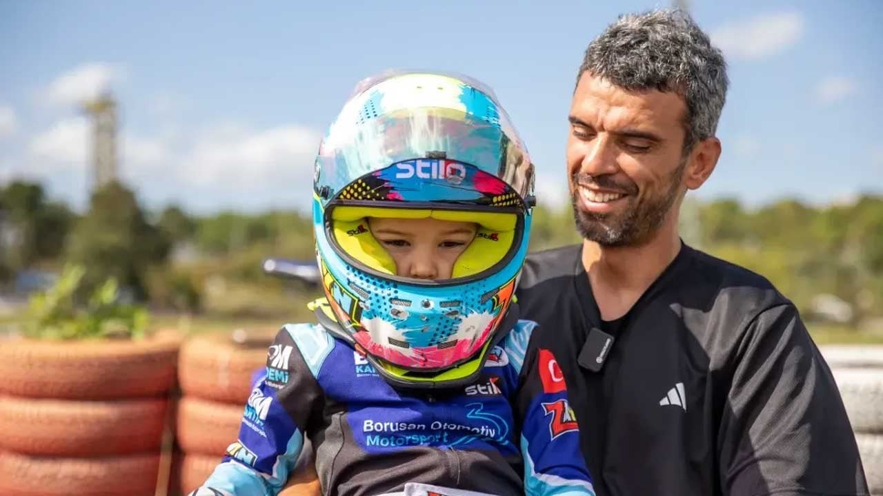 Zayn Sofuoğlu babası Kenan Sofuoğlu'nun izinde tam gaz! Kategorisinde birinci oldu