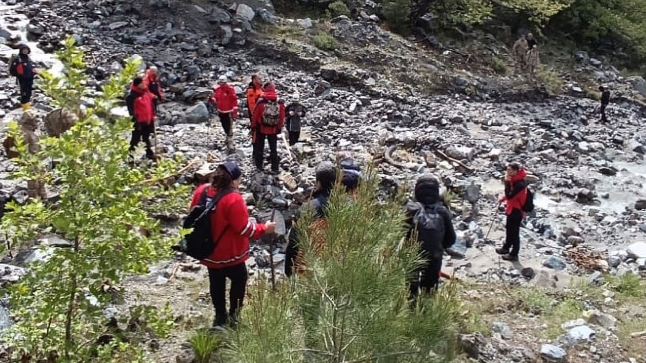 Zihinsel engelli Ahmet için 80 kişilik ekip seferber oldu