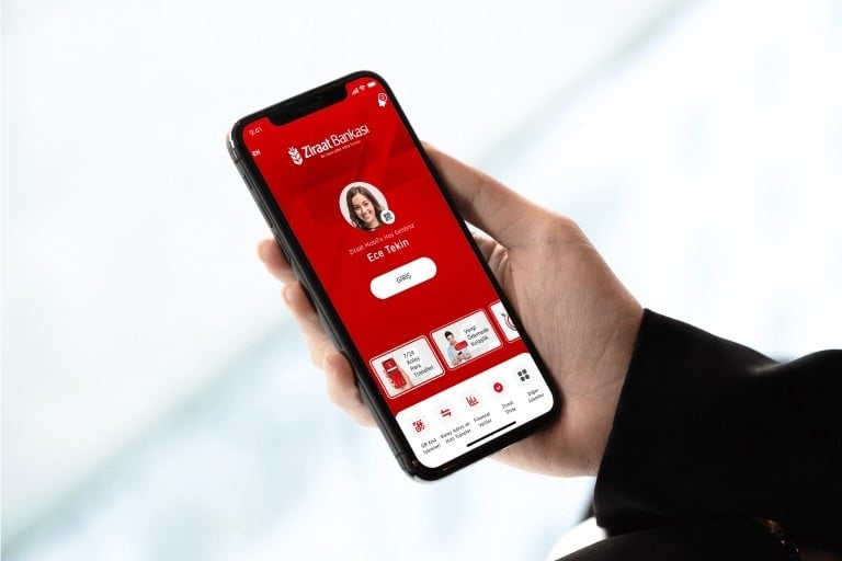 Ziraat Mobil'den yenilikçi özellikler! Tüm bankalardaki kartlara ulaşılabiliyor