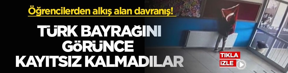 Öğrencilerden alkış alan davranış! Türk bayrağını görünce kayıtsız kalmadılar