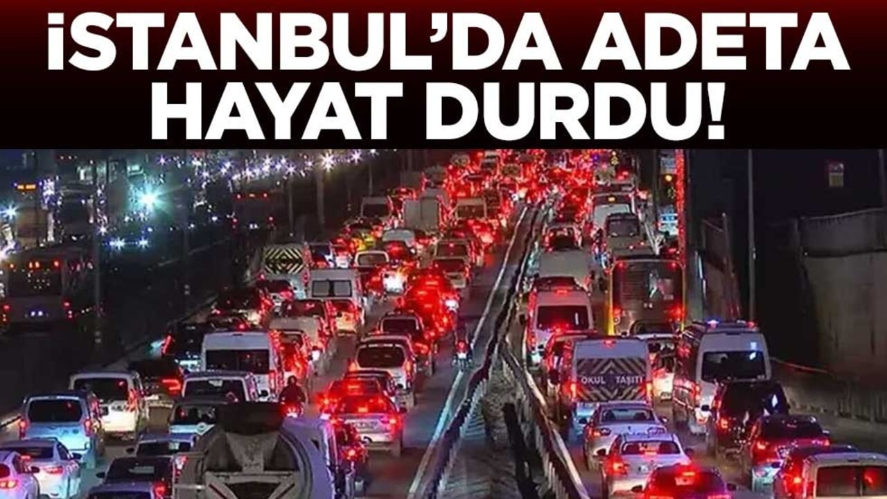İstanbul’da adeta hayat durdu! Trafik yoğunluğu yüzde 90'a çıktı