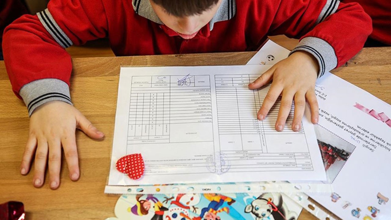 15 tatil ne zaman? Sömestr ne zaman başlıyor, karneler hangi gün alınacak?