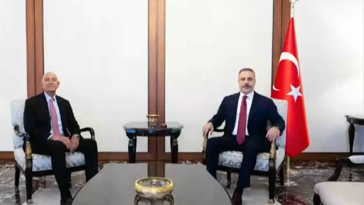 Ankara diplomasi trafiği! Bakan fidan Barrack ile görüştü