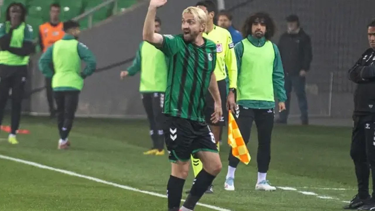 Caner Erkin rekor kırdı: Yine kırmızı kart gördü, kartlar havada uçtu! Rekorunu kırdı