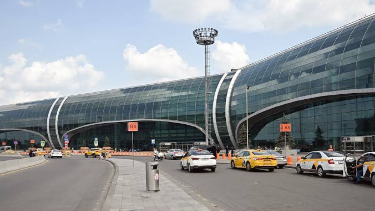 Dev havalimanı yeniden satışta: İlk ihalede alıcı çıkmadı, fiyat yarıya düşürüldü