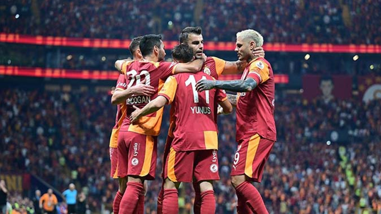 Galatasaray’dan 10 yıllık dev anlaşma!