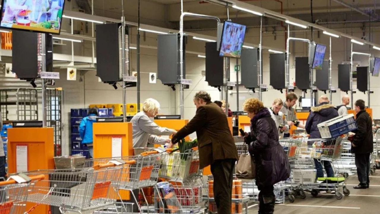 Gıda devi piyasadan çekiliyor: 105 mağaza el değiştiriyor, 705 çalışan işsiz kalacak