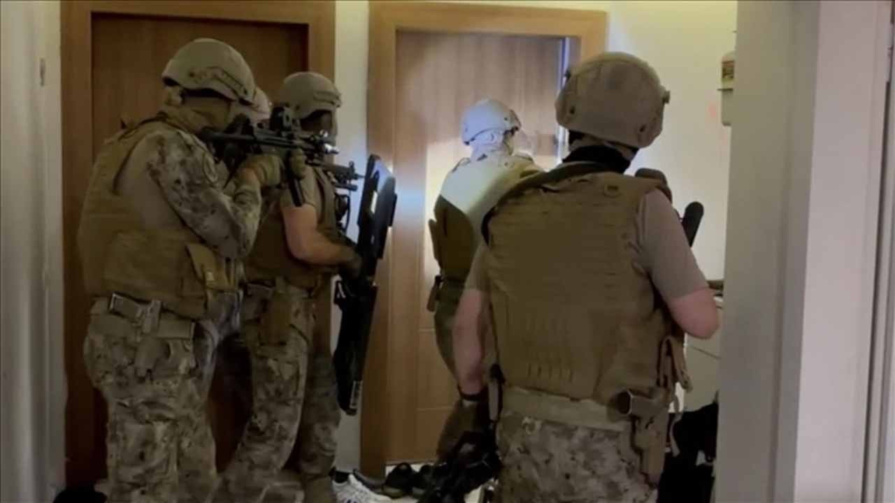 İstanbul’da suç örgütlerine darbe! Operasyonda 10 kişi yakalandı