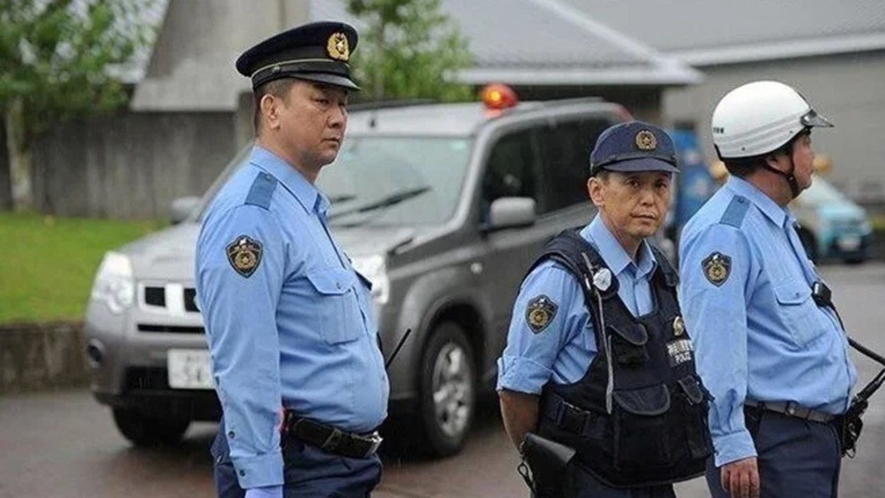 Japonya'da yıllardır görülmemiş vahşet! Siyasetçinin oğlu polisleri katletti