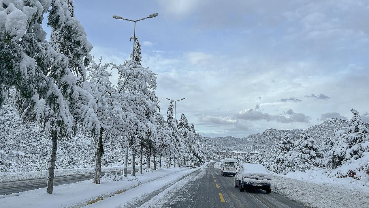 Kara yolları sürücüleri uyardı! İşte Türkiye genelinde yol durumu