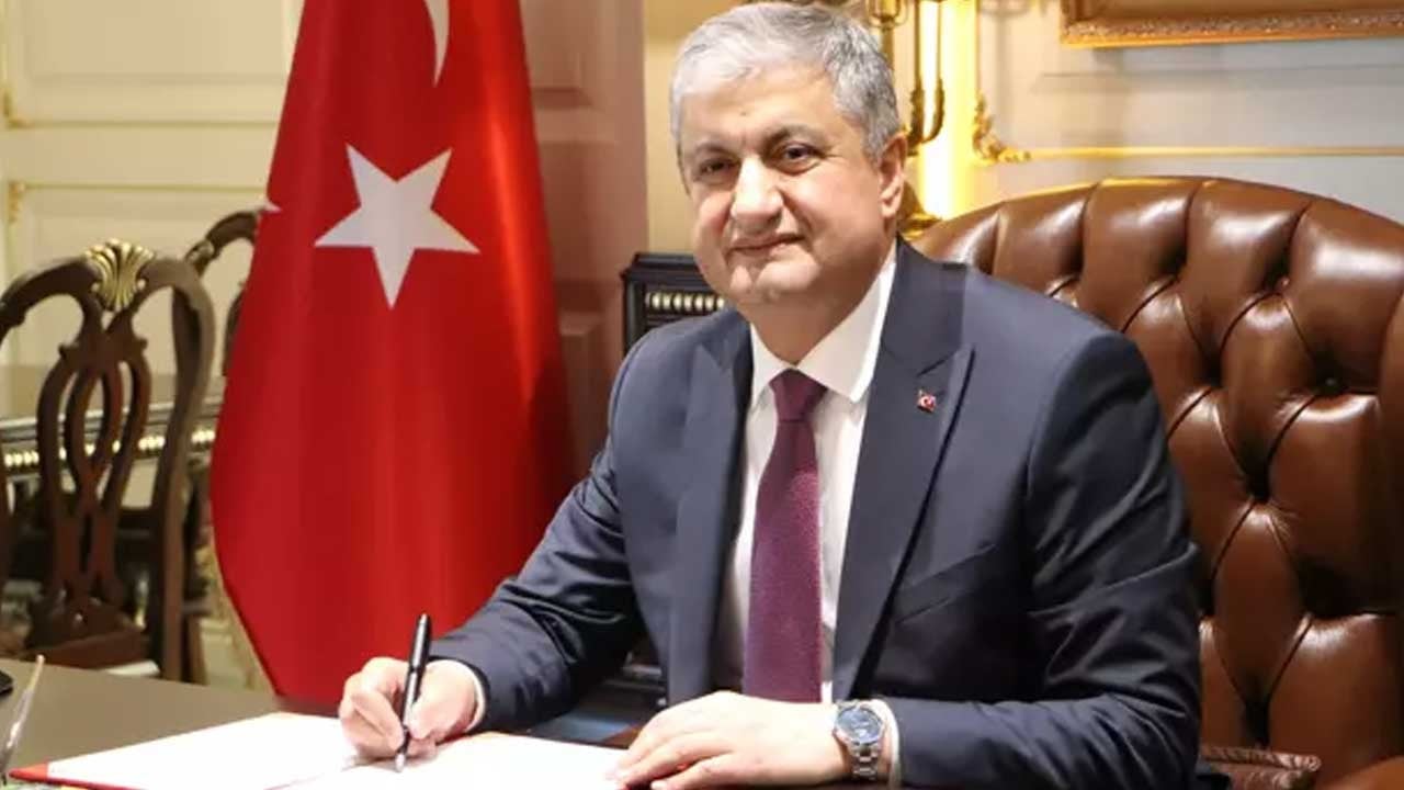 Karabük'ten Adana'ya atandı! Mustafa Yavuz görevine başladı