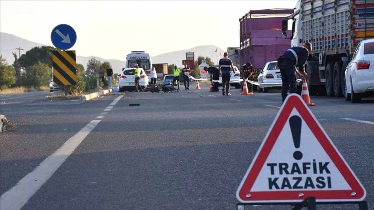 Kim kullandı? Üç kişinin öldüğü kazada sürücü gizemi