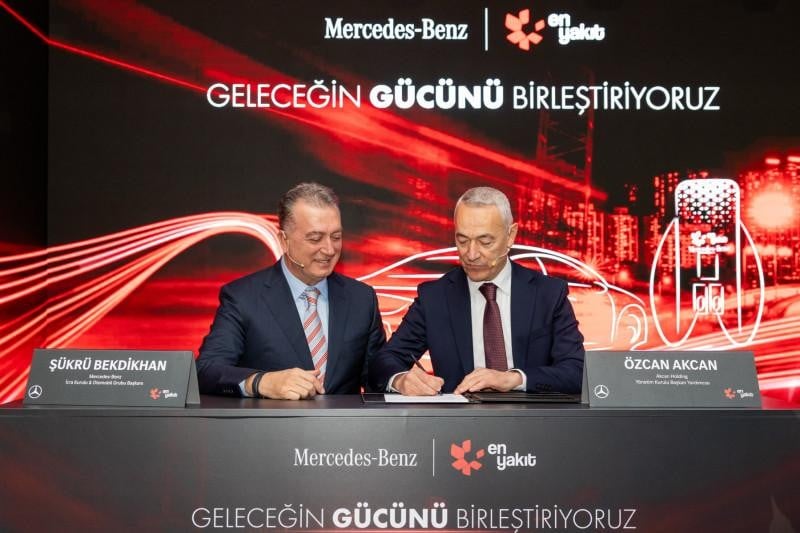 Mercedes-Benz Otomotiv, En Yakıt iş birliği ile Türkiye’de Yüksek Hızlı Şarj ağını kurmak üzere yola çıkıyor