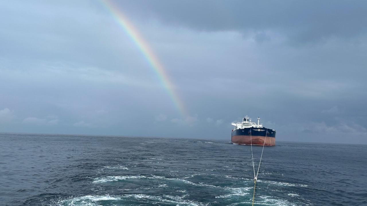 Saldırıya uğrayan 'VIRAT' isimli gemi İstanbul açıklarına ulaştı