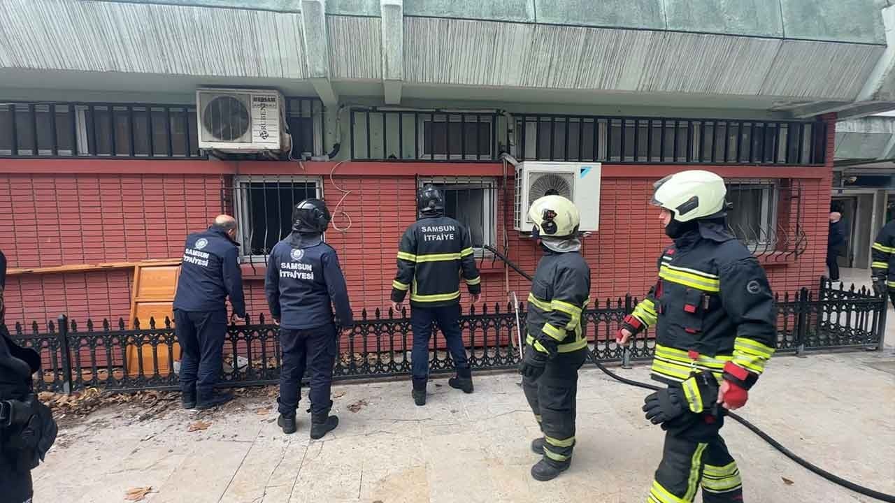 Samsun'da korkutan dumanlar! Site Camisi çarşısında yangın paniği