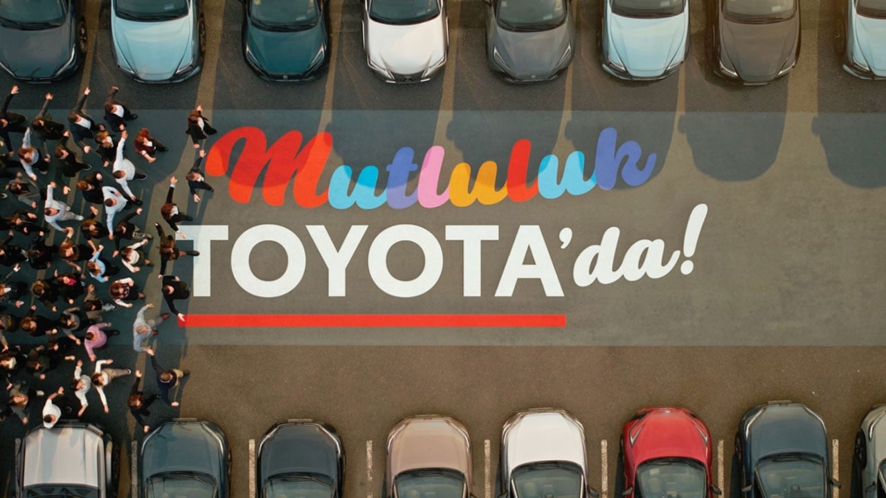 Toyota’dan yeni iletişim hamlesi! "Mutluluk Toyota’da" bu kez çalışanlar için