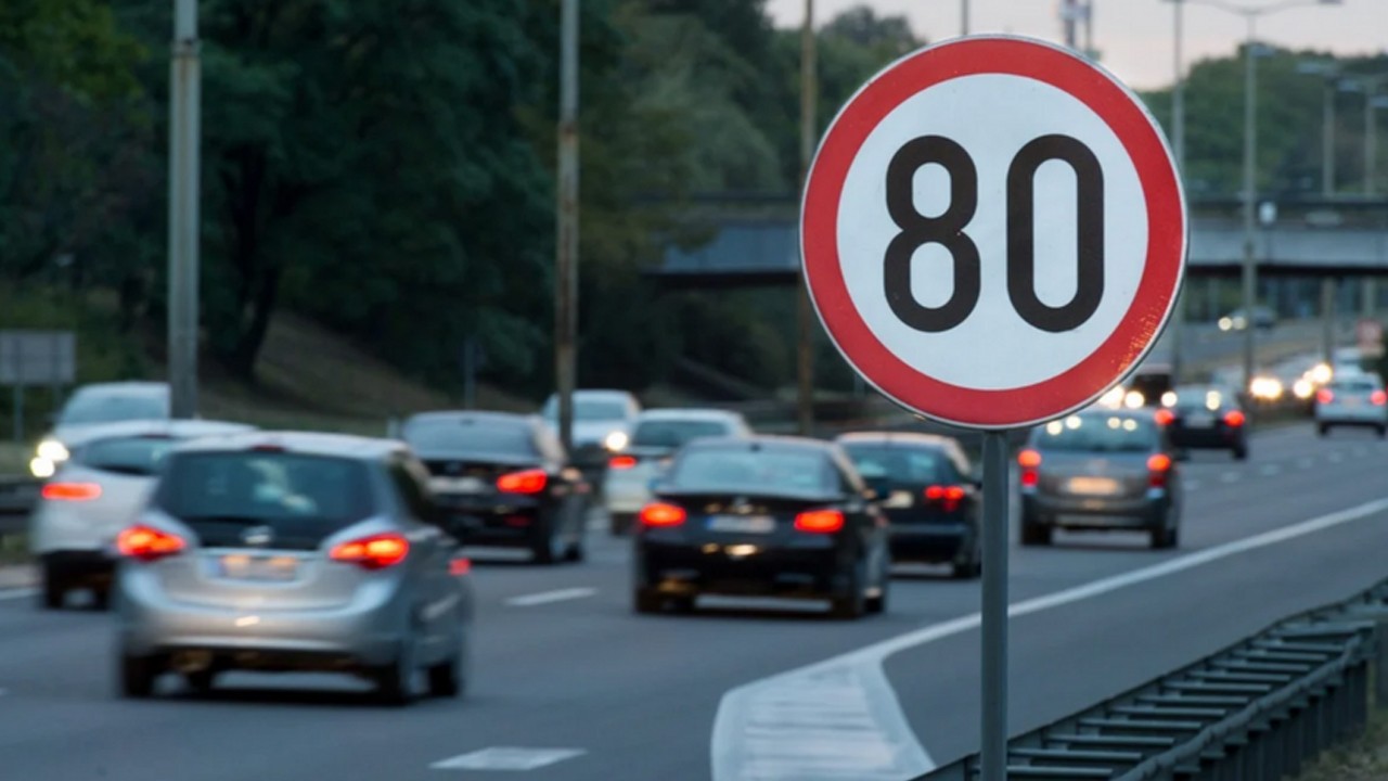 Trafikte hız toleransı sona eriyor: Cezalar ne kadar olacak?