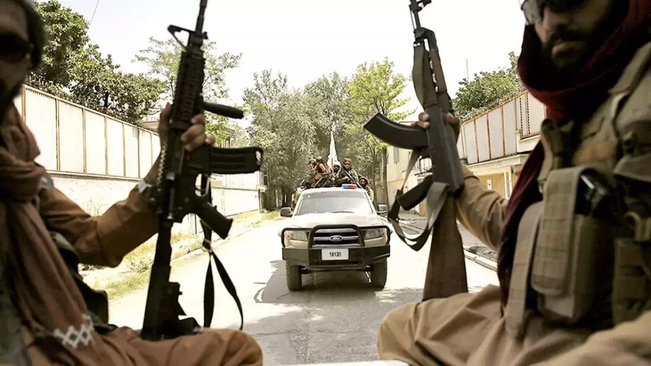 Foto - Kahreden haber! Pakistan ordusu vuruldu