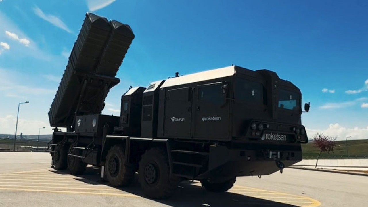 Foto - 'Türkiye balistik füzeyi oraya yolluyor' diyen Yunanistan o ülkeyi gazladı: Ankara'ya cevap vermelisiniz