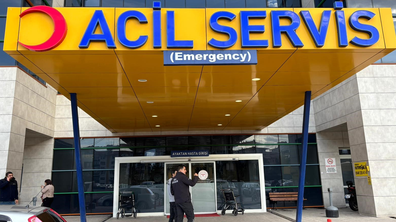 Polise bıçak çekince vuruldu: Ağır yaralı olarak hastaneye kaldırıldı