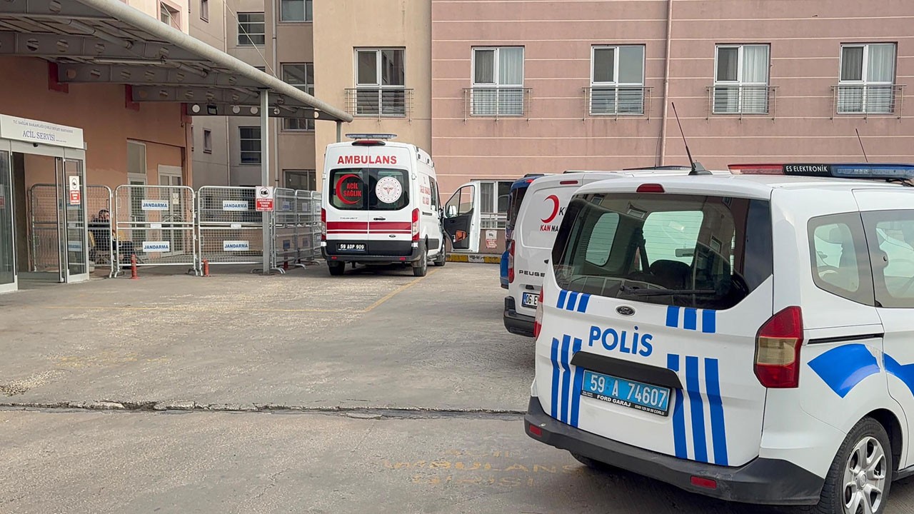 2 yaşındaki çocuk balkondan düştü!