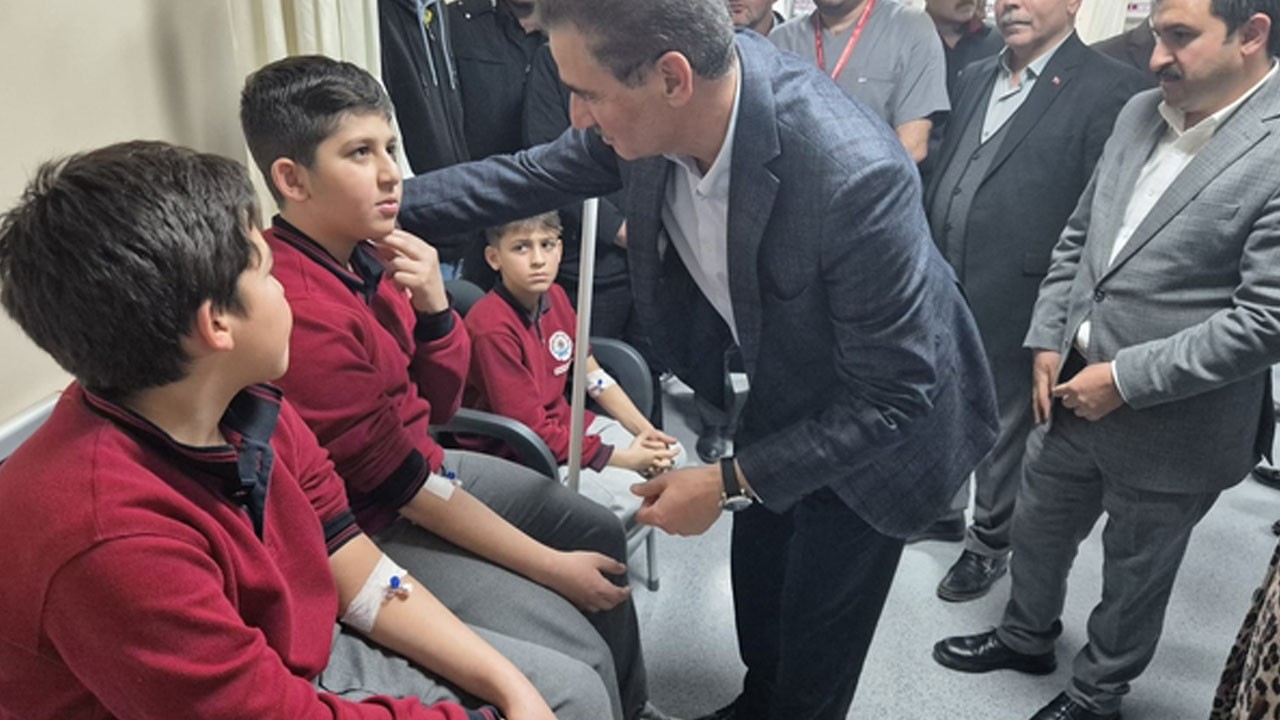 20 öğrenci hastanelik oldu! Bu kez zehirlenme haberi Gümüşhane’den geldi