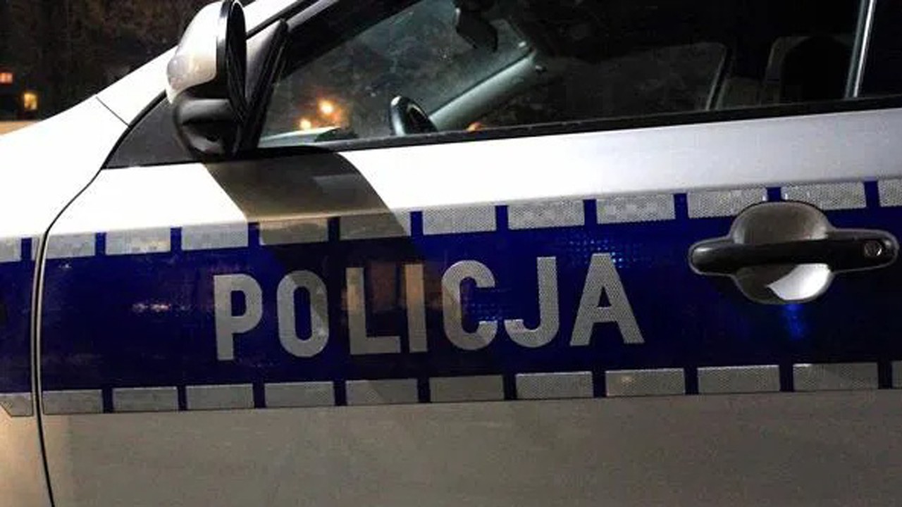 27 yıl boyunca odaya hapsedildi! 15 yaşında kapandı, 42’sinde bulundu!