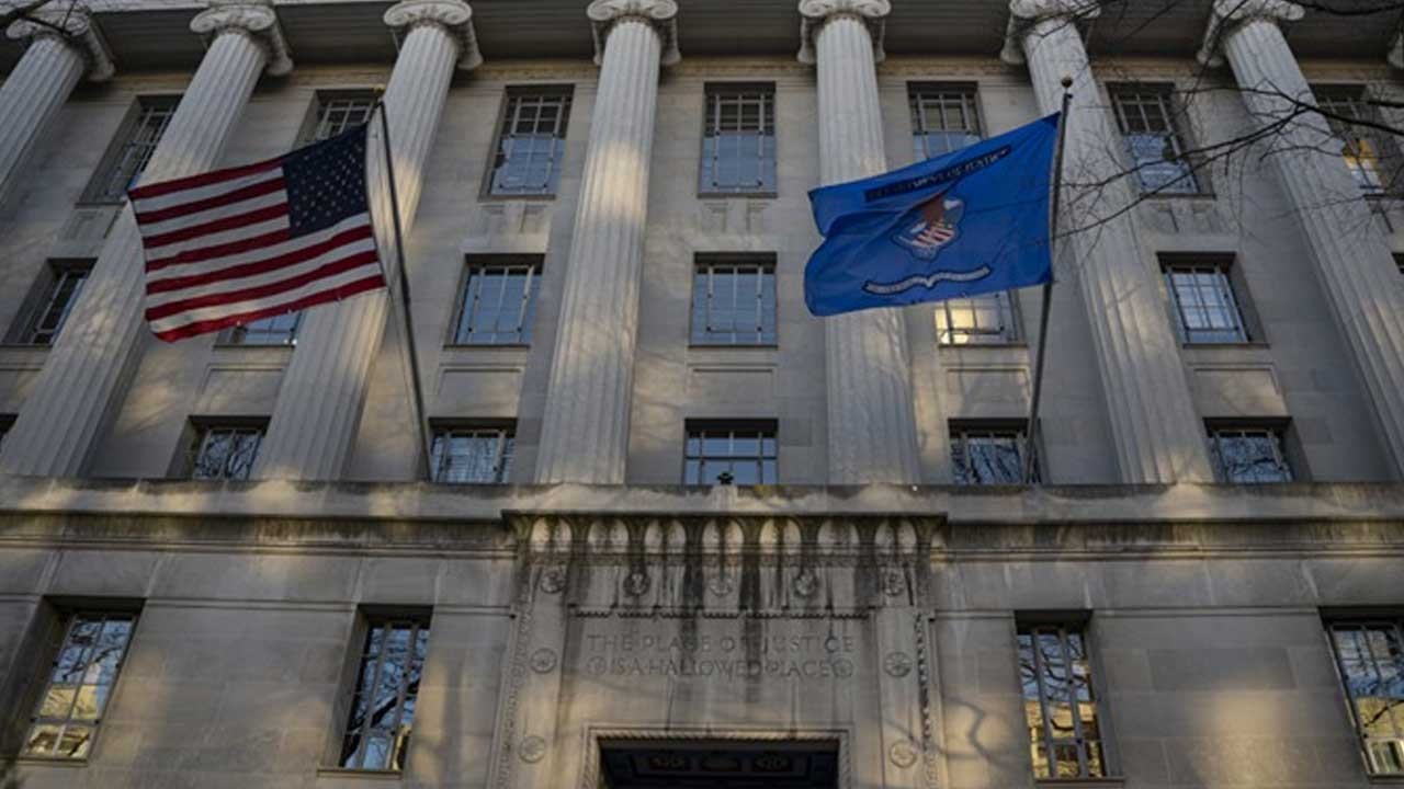 30 bin yeni Epstein belgesi! ABD Adalet Bakanlığı yayımladı