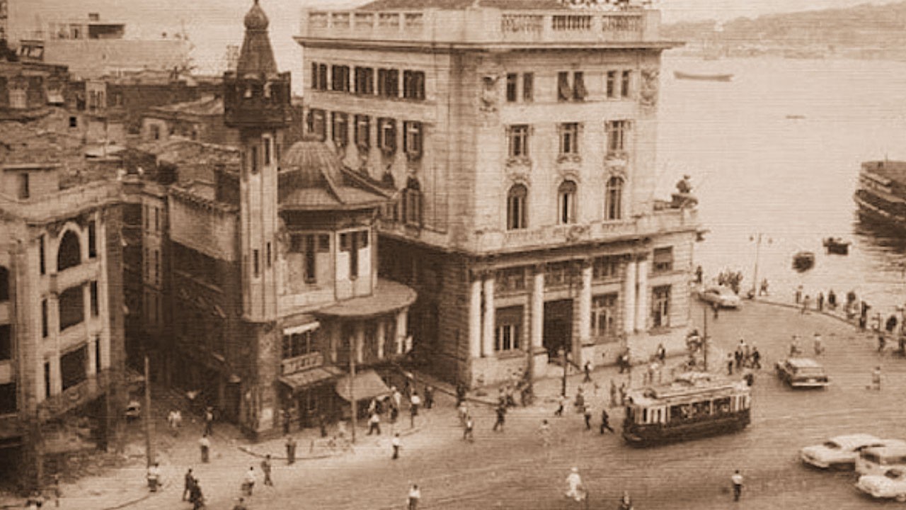 68 yıl önce yıkılan Merzifonlu Kara Mustafa Paşa Camisi aynı yerine yeniden inşa ediliyor