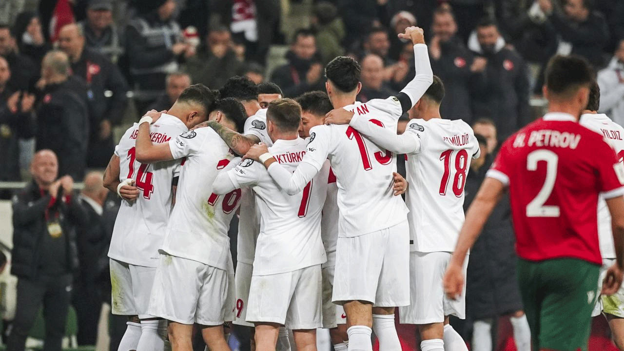 A Milli Takım'dan bir kötü haber daha: İki isim kadrodan çıkarıldı!