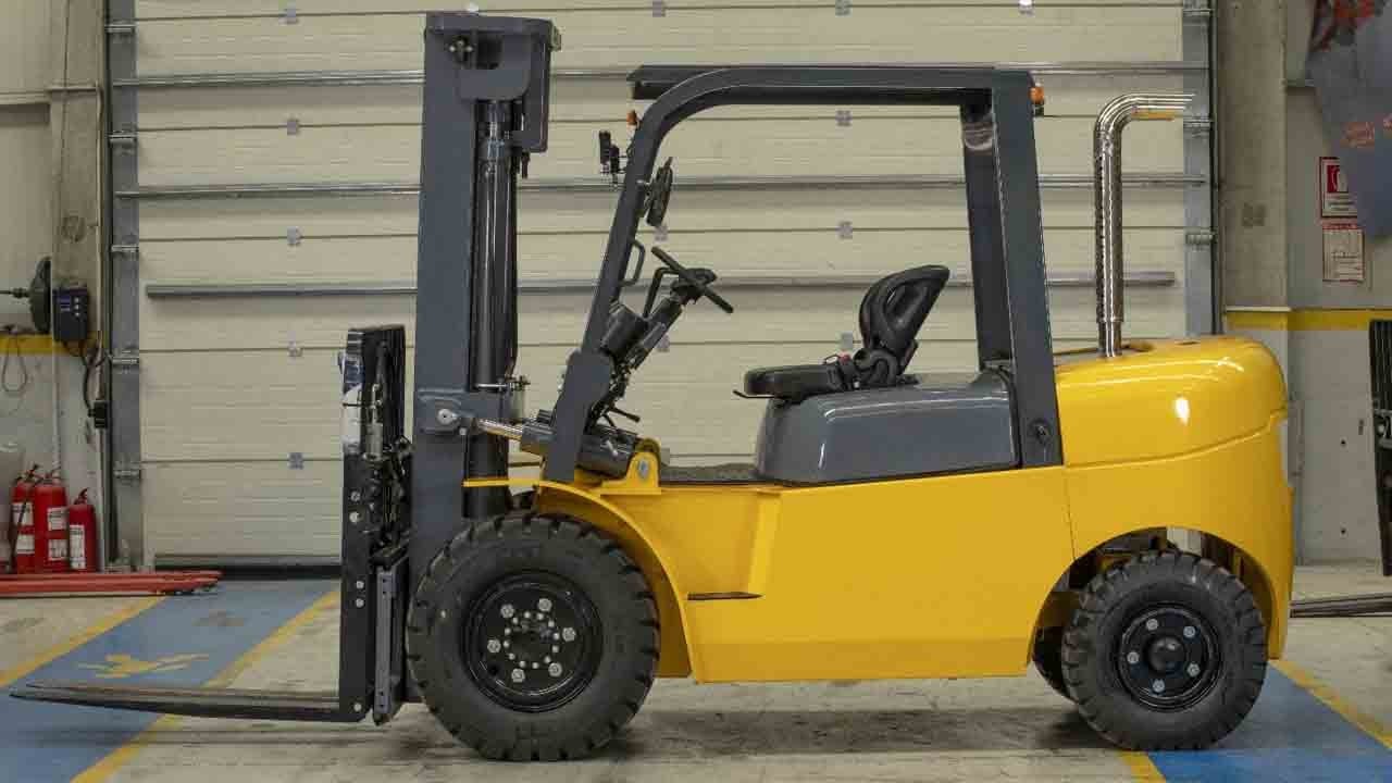 A101 yine şaşırttı: Forklift Aldın Aldın kataloğunda
