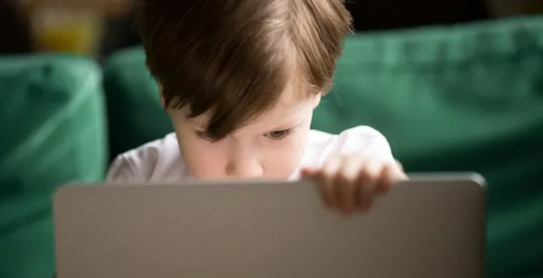 Acil Yardım Butonu ile 'Çocuklar Güvende' İnternette zararlı içeriğe son!