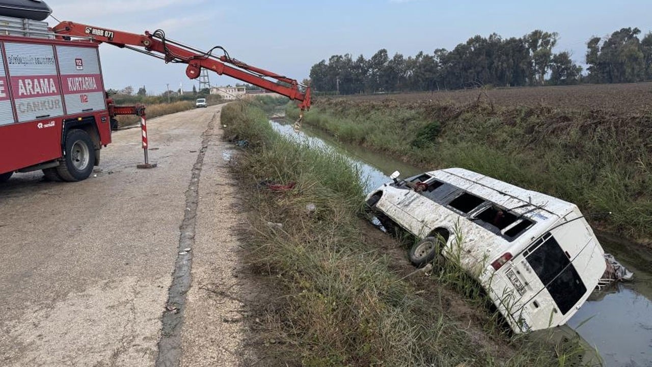 Adana’da korkunç kaza! 18 tarım işçisi yaralandı