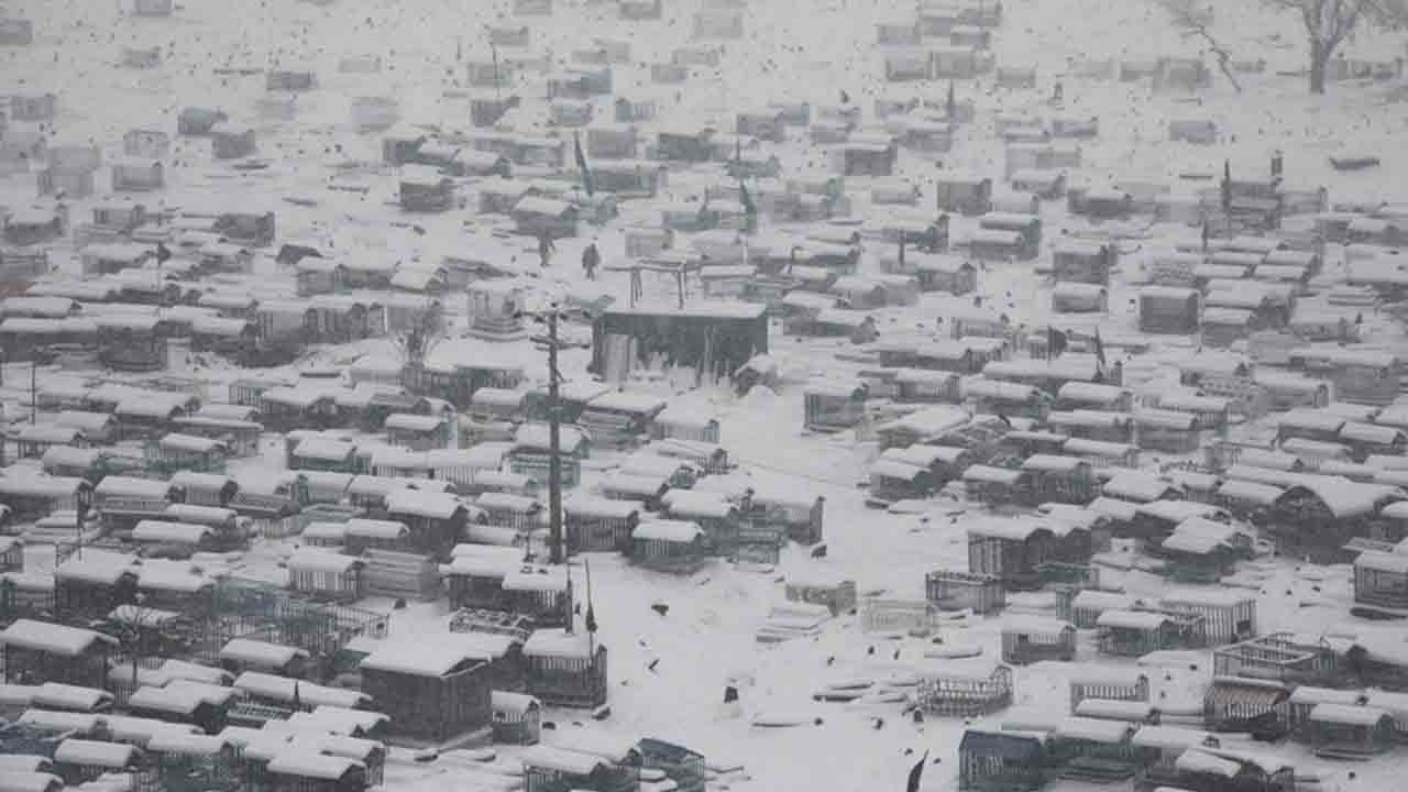 Afganistan’da kış kabusu: Kar ve seller 3 günde 12 can aldı