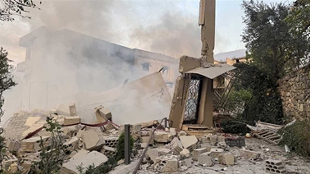 Arakan'da hastaneye hava saldırısı: Çok sayıda ölü var