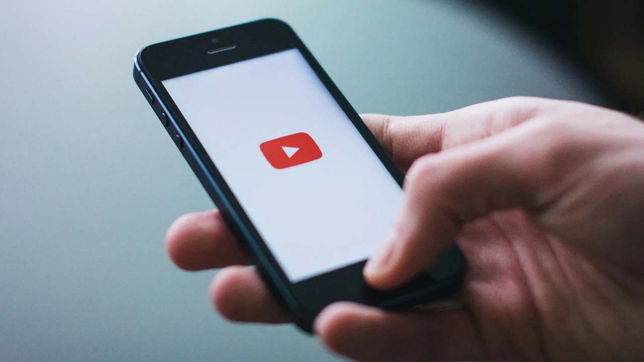 Avustralya’dan sert hamle: YouTube 16 yaş altı hesapları kapatıyor
