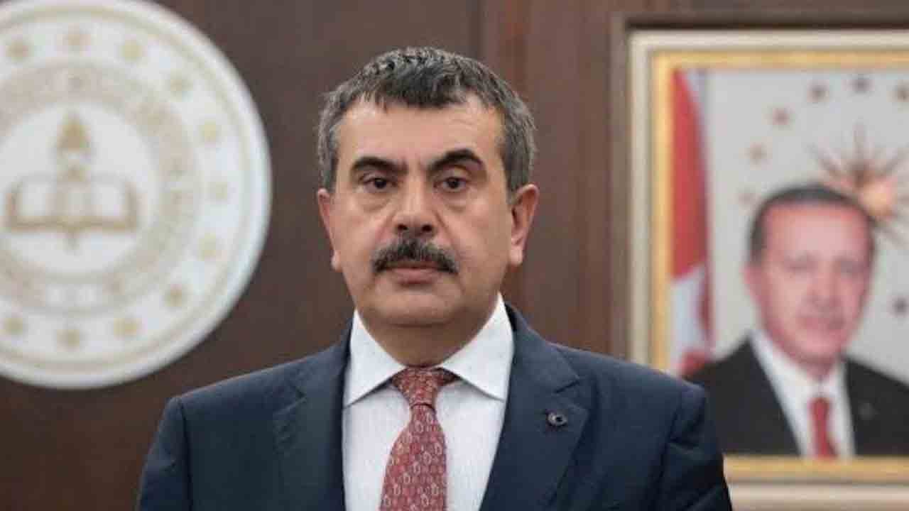 Bakan Tekin'den yarıyıl tatili mesajı: Tatil ekranlardan uzak, hayata daha yakın geçmeli