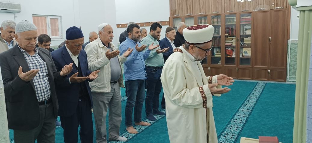 Batman’da kuraklık nedeniyle tüm camilerde yağmur duası yapıldı