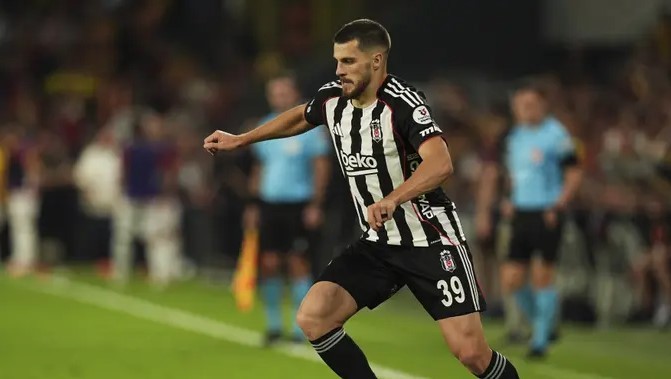 Beşiktaş’ta Jurasek gelişmesi! Ülkesinden talip var